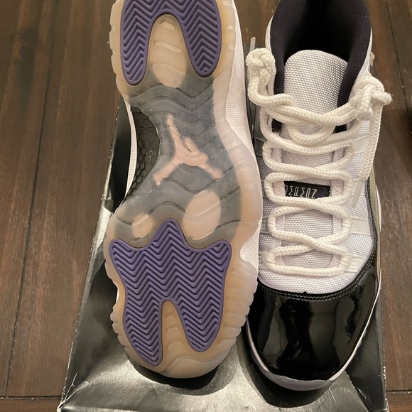 Jordan 11 Concord - Picture 5 of 5